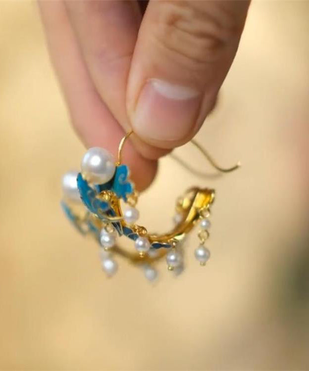 Pendientes de aro únicos con borlas de perlas esmaltadas y sobredoradas en plata de ley azul