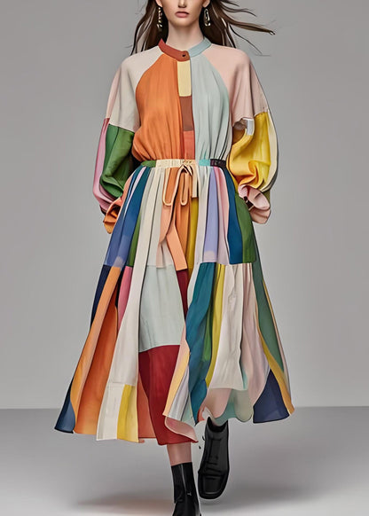 Einzigartiges Maxikleid aus Baumwolle mit Farbblock und Stehkragen und Kordelzug, lange Ärmel