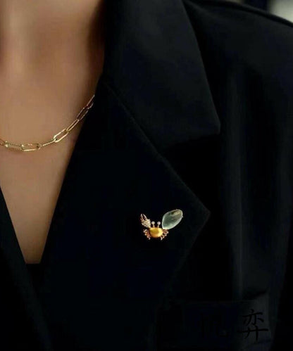 Unique Gold Alloy Zircon Chalcedony Crab Brooches