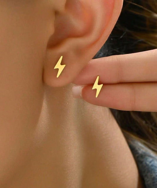 Pendientes únicos de hoja de arce dorada de acero inoxidable