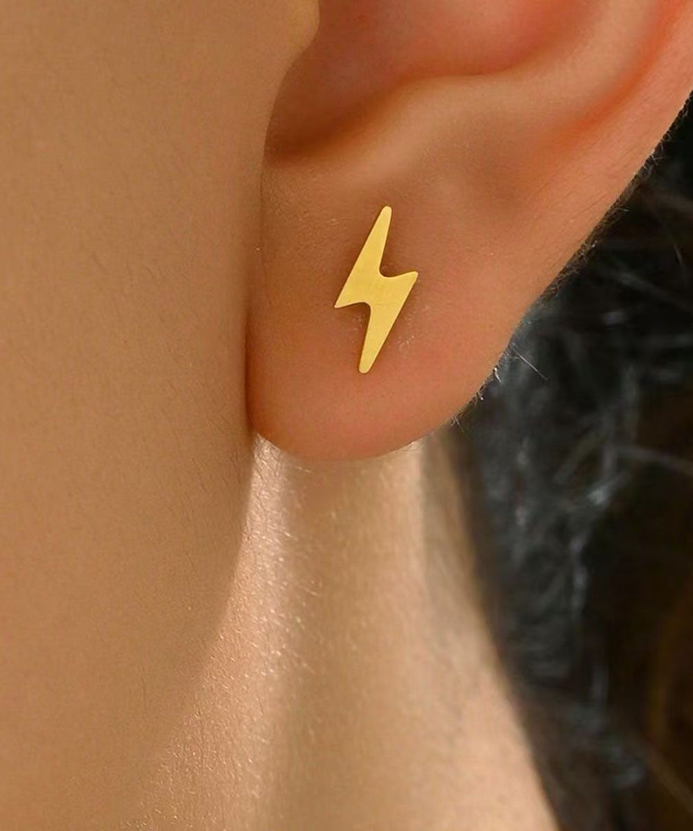 Pendientes únicos de hoja de arce dorada de acero inoxidable