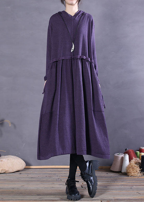 Einzigartiges grasgrünes Strick-Partykleid mit Kapuze und Taschen für den Frühling