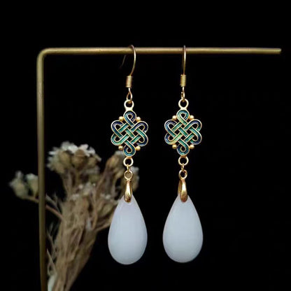 Pendientes únicos de gota de agua con esmalte de jade y oro antiguo de color verde claro