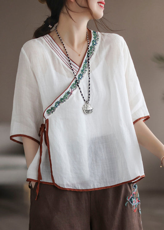 Camisa de lino con cuello en V y bordado de patchwork en azul marino único para verano