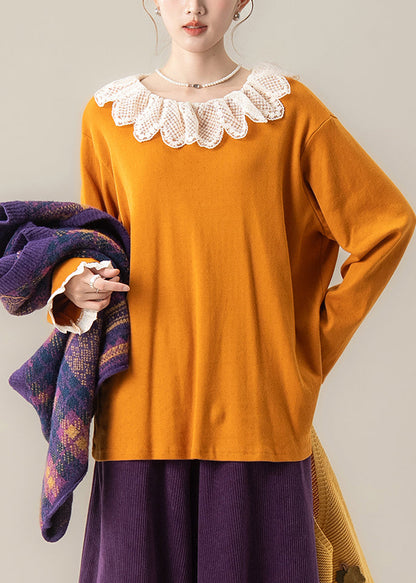 Einzigartige orangefarbene Oversize-Bluse mit Patchwork-Spitze, Frühlings-Design