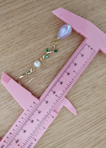 Pendientes únicos de circón acrílico con forma de gota morada