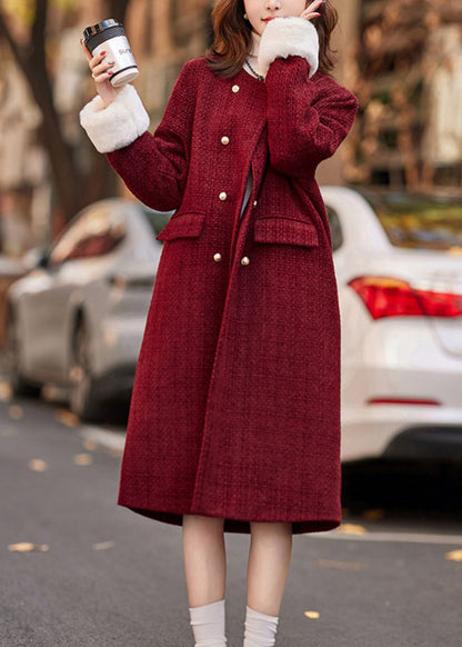 Einzigartige rote O-Ausschnitt-Daunenjacke mit Pelz-Patchwork-Futter und Entendaunen