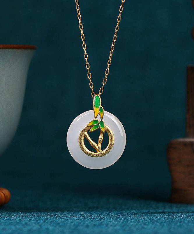 Collares femeninos únicos de cadena de hueso con cierre de seguridad antiguo de jade blanco Hotan