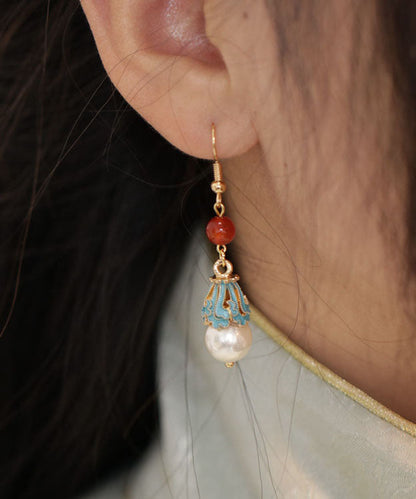 Pendientes únicos de plata de ley blanca con gemas doradas y perlas colgantes