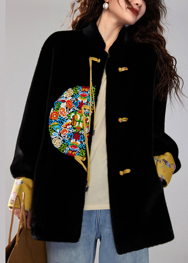 Vintage Wintermantel aus schwarzem, besticktem Kunstnerz-Samt mit Quasten