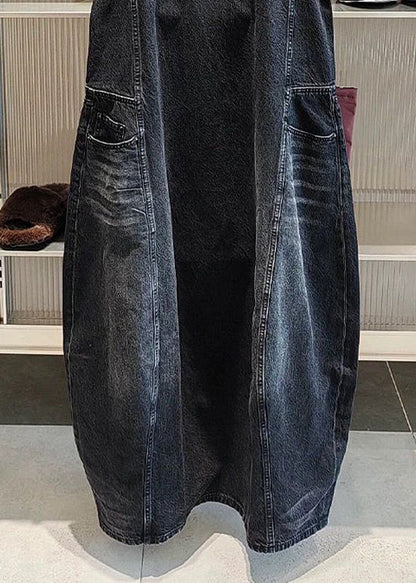 Schwarzes Vintage-Kleid mit Taschen im Originaldesign, ärmellos, lang und lang, mit originellem Design.