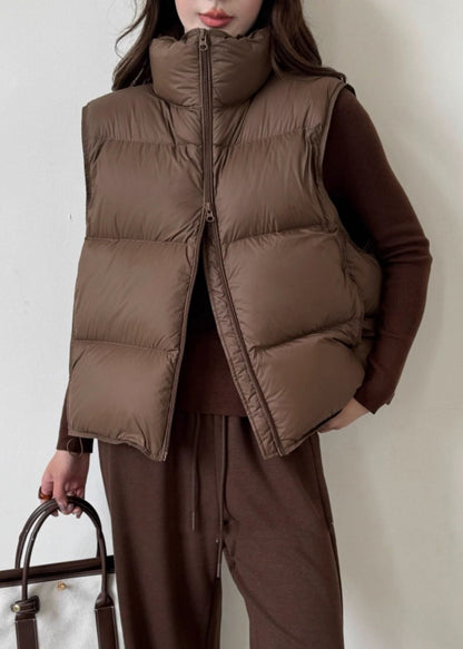 Chaleco vintage de plumón de pato con cuello alto y cremallera, sin mangas, color café