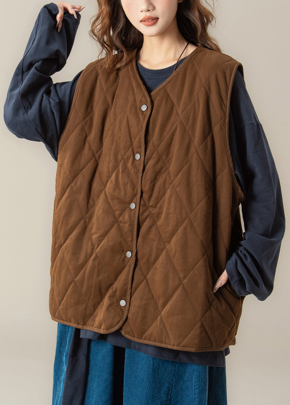 Zweiteiliges Set im Vintage-Stil mit V-Ausschnitt, Knopfleiste und Baumwollfüllung, ärmellos, Vintage-Kaffeebraun, einfarbig, ärmellos