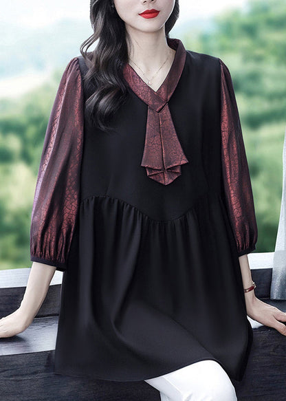 Vintage-Hemd mit herzförmigem Ausschnitt und Patchwork-Optik in mattem Rot, angedeutet zweiteilig, mit Armbandärmeln