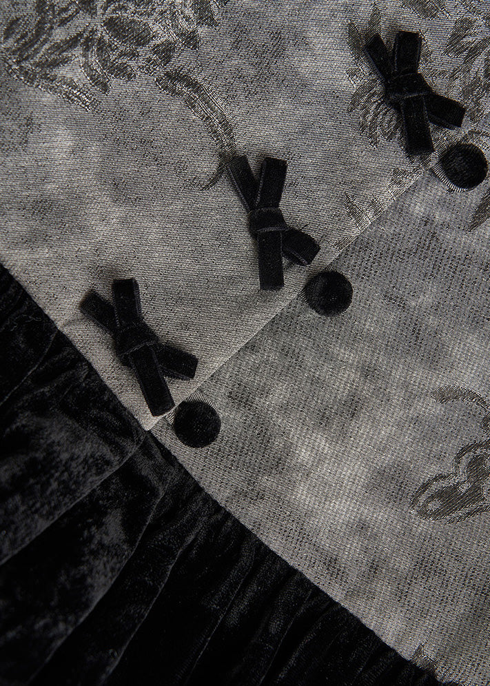 Vintage graue Patchwork-Seidenvelourswesten mit Print für den Frühling