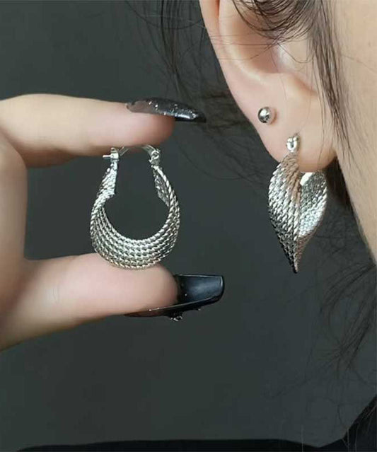 Pendientes de aro con círculos geométricos de metal y seda vintage