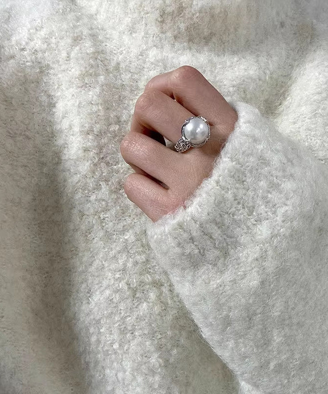 Vintage-Ringe aus Seide, Sterlingsilber, Perlen und floralen Mustern