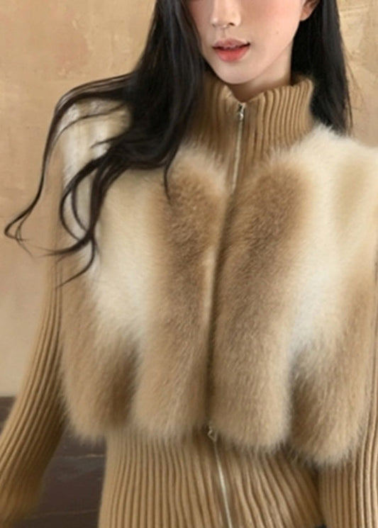 Vogue Winter-Cardigan mit Rollkragen, Reißverschluss und Patchwork-Design aus Baumwollstrick in Kaffeebraun