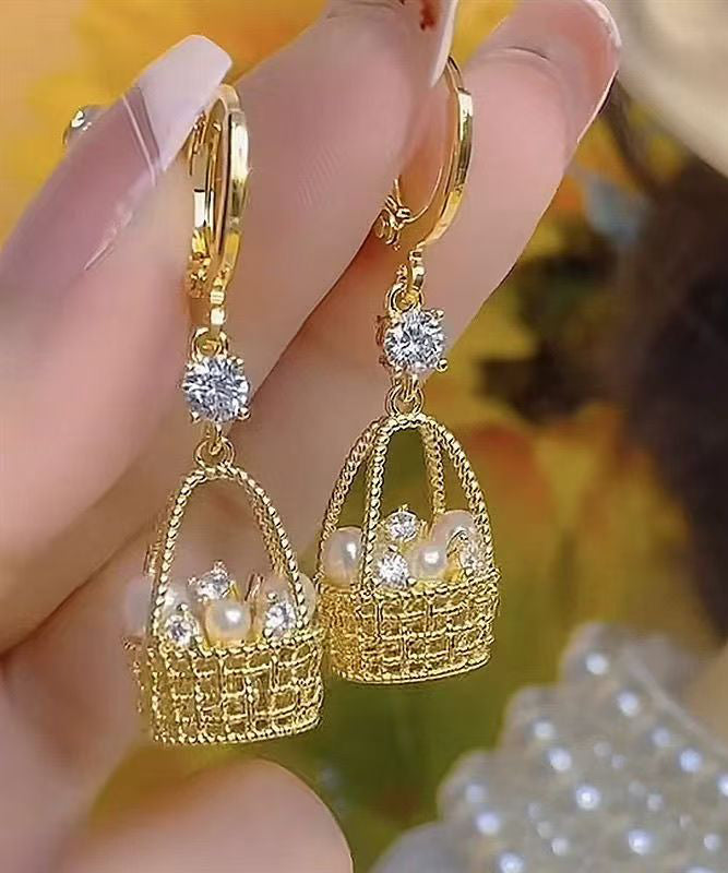 Pendientes colgantes con forma de cesta de flores de circonita y aleación de cobre y oro de Vogue