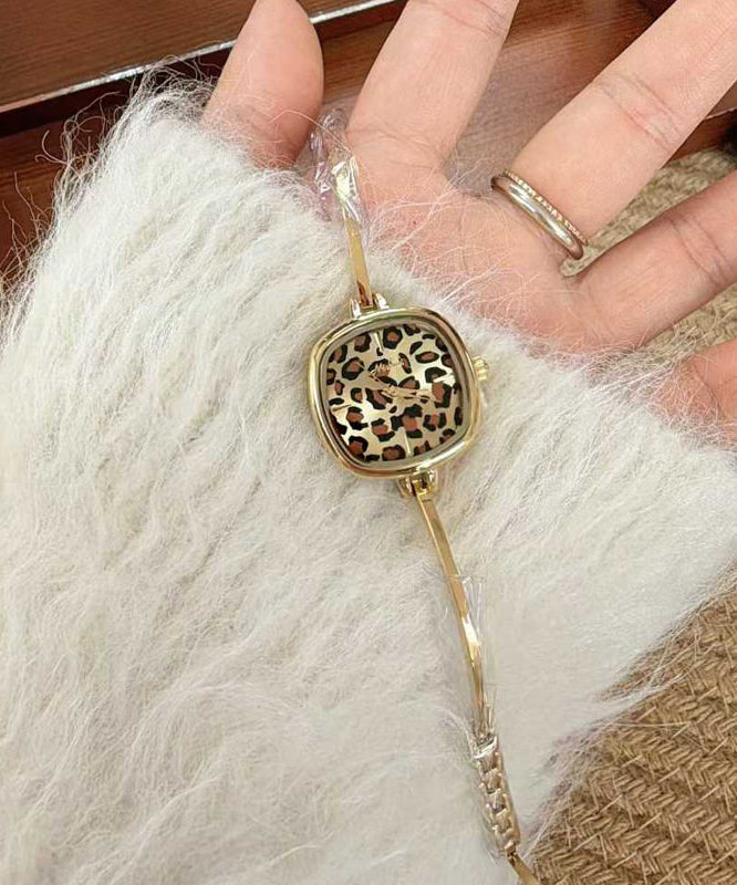 Vogue Gold Metal Alloy Quartz Movement Watches