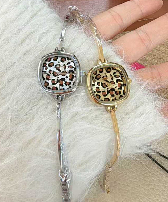Vogue Gold Metal Alloy Quartz Movement Watches