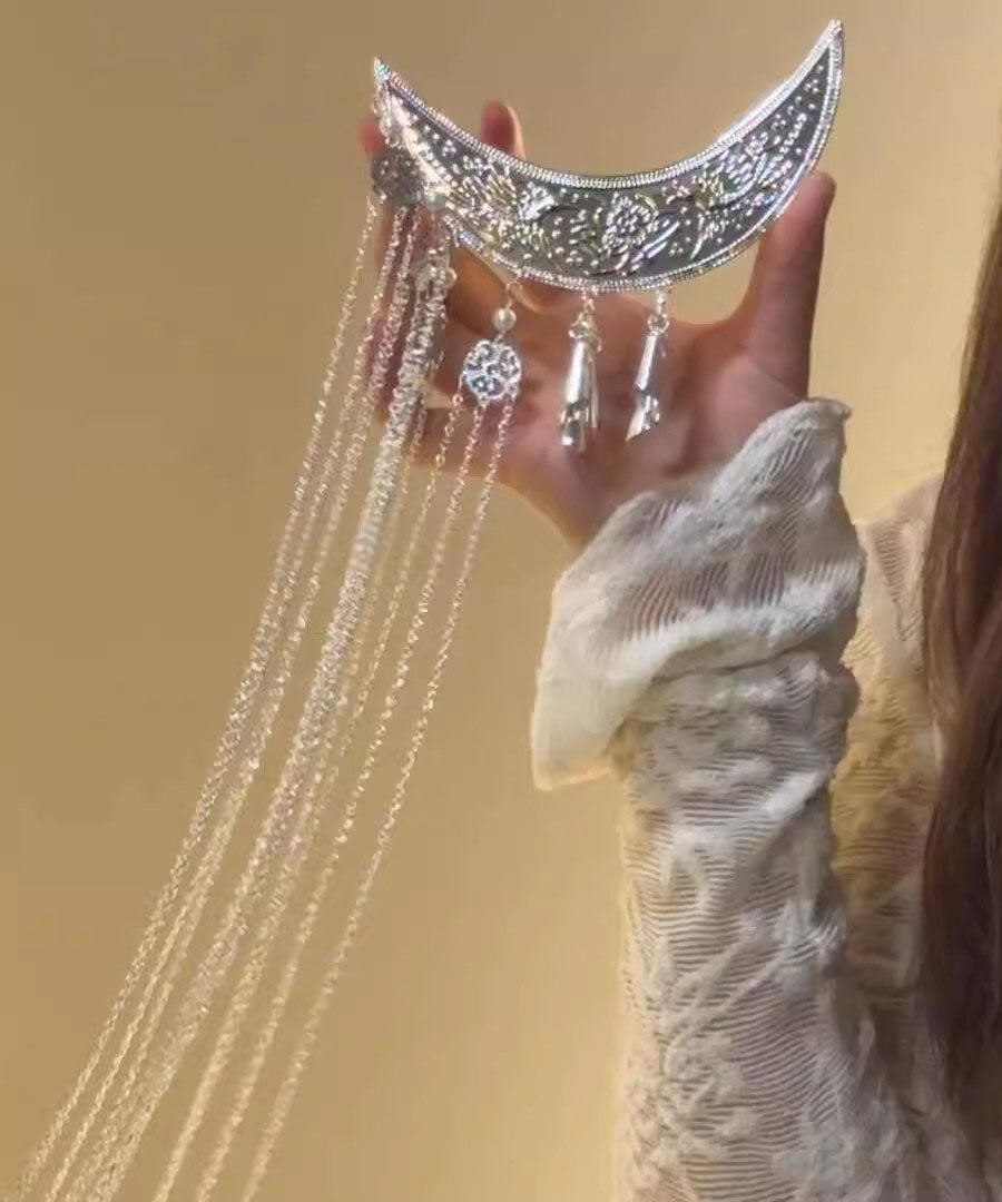 Vogue Haarnadel mit Halbmondquaste aus Seidenlegierung