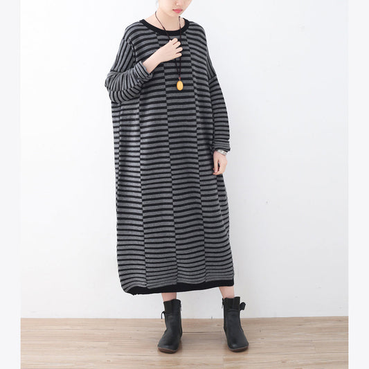 Warme gestreifte Strickkleider lässiger Patchworkpullover lässiger grauer Pullover