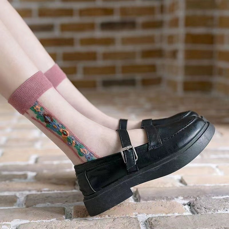 Boutique Floral Jacquard Sheer Mesh Socken Mid Calf Socken