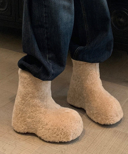 Weiße, flauschige, dicke und warme Plateau-Stiefel aus Fell