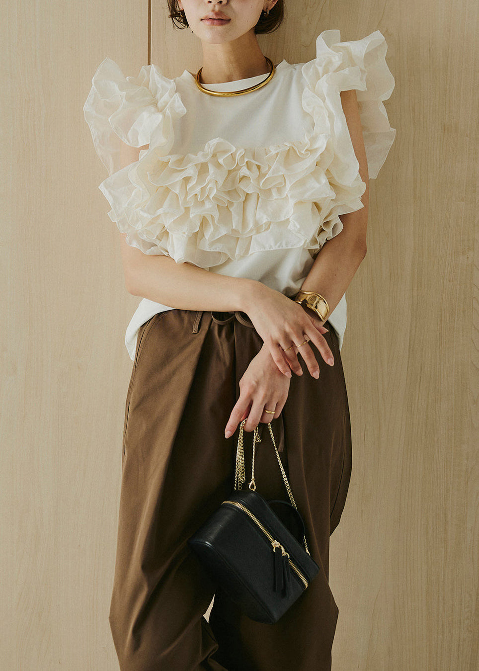 White O-Neck Ruffled Cotton Shirt Tops Sleeveless