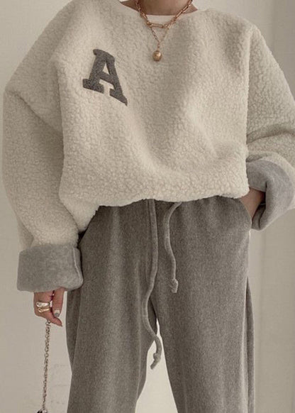 Beige Damen-Sweatshirt mit Kordelzug und Fledermausärmeln