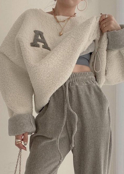 Beige Damen-Sweatshirt mit Kordelzug und Fledermausärmeln