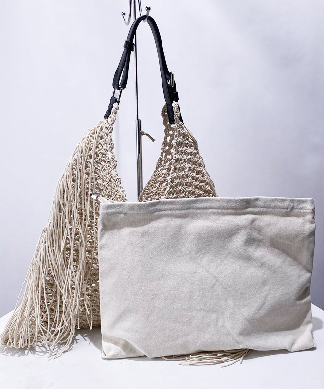 Bolsos de hombro tejidos con borlas y huecos en beige para mujer