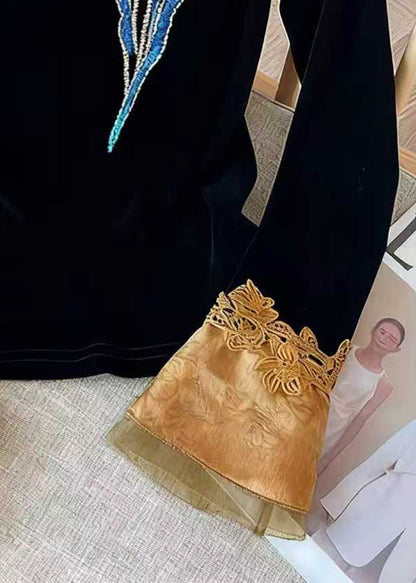 Blusas de terciopelo de seda con flores bordadas negras para mujer, mangas acampanadas