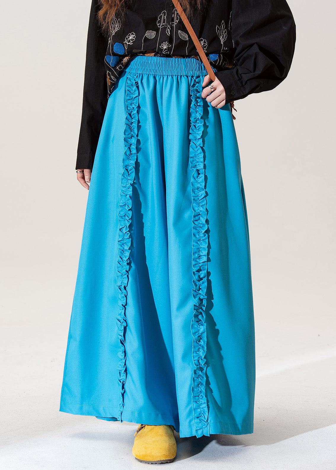 Pantalones de algodón con cintura elástica y volantes azules para mujer, primavera