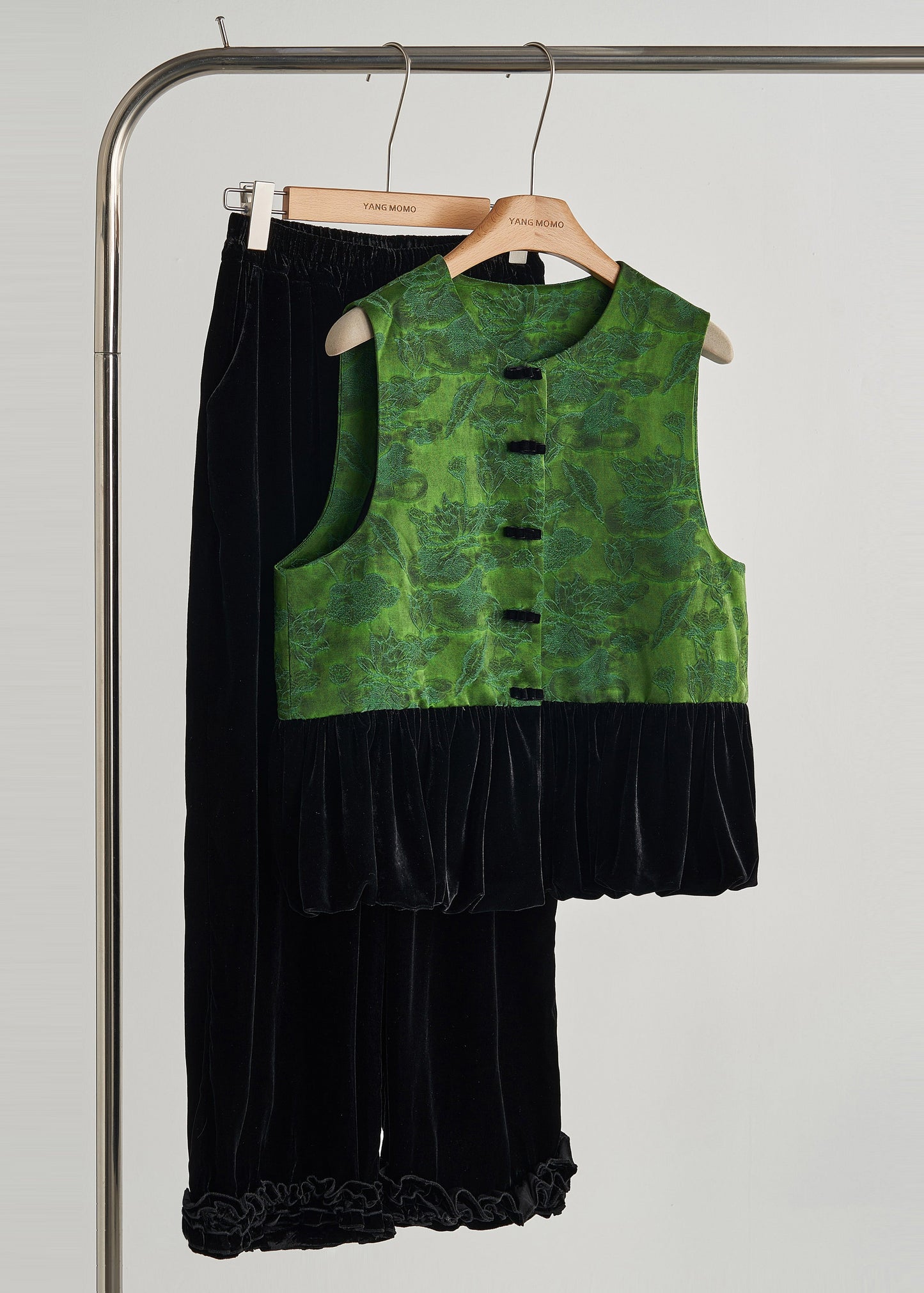Women Dull Green Jacquard Patchwork Silk Velvet Vest Fall