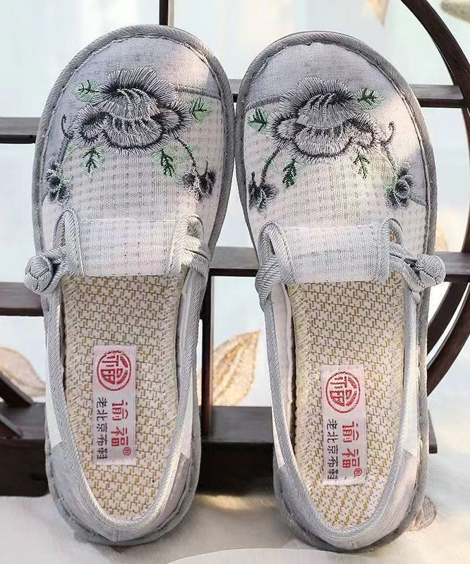 Women Embroidered Flat Feet Shoes Red Breathable Mesh