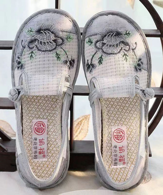 Women Embroidered Flat Feet Shoes Red Breathable Mesh