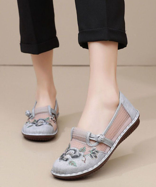 Women Embroidered Flat Feet Shoes Red Breathable Mesh