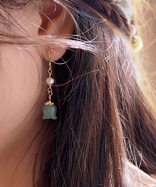 Pendientes colgantes de orquídea, campana y perla de jade en oro de 14 quilates y plata de ley para mujer