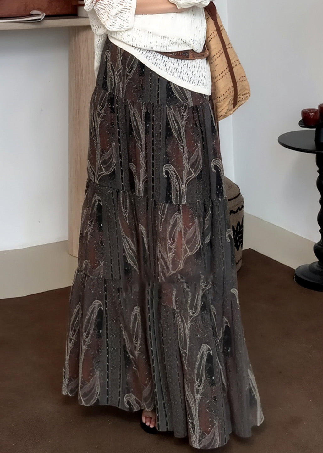 Damen-Chiffonröcke mit grauem Print und Drapierung für den Frühling