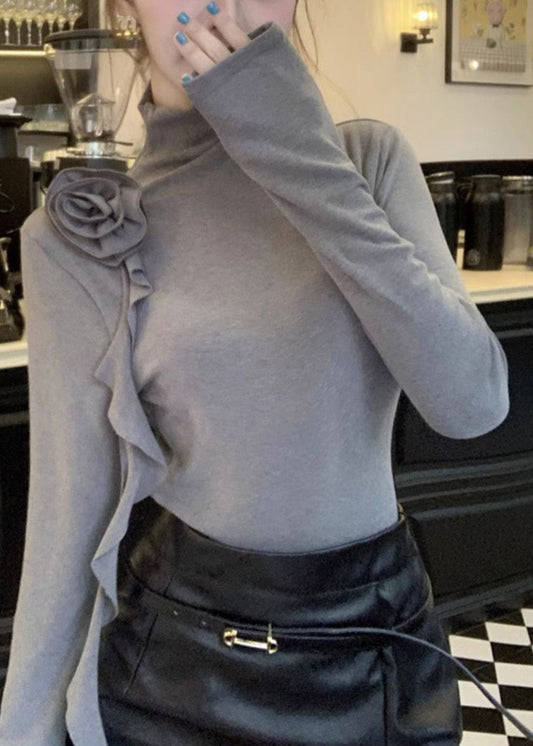 Damen Graue Rollkragenbluse aus Baumwolle mit stereoskopischem Blumenmuster für den Frühling