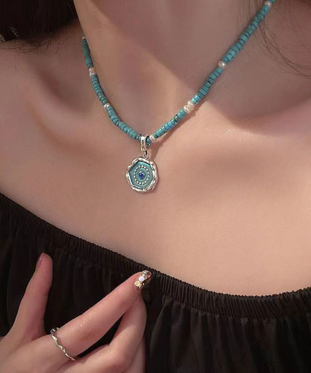 Collar de cuentas graduadas con perlas de plata de ley verde claro para mujer