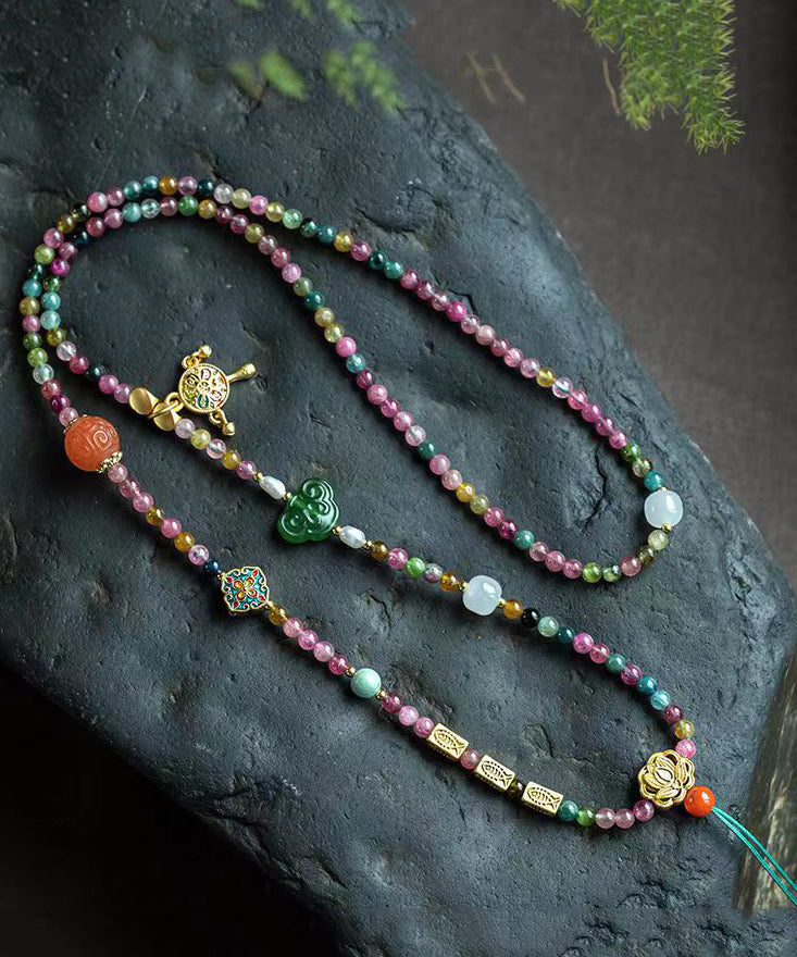 Collar con colgante de borla de jade tejido a mano multicolor para mujer