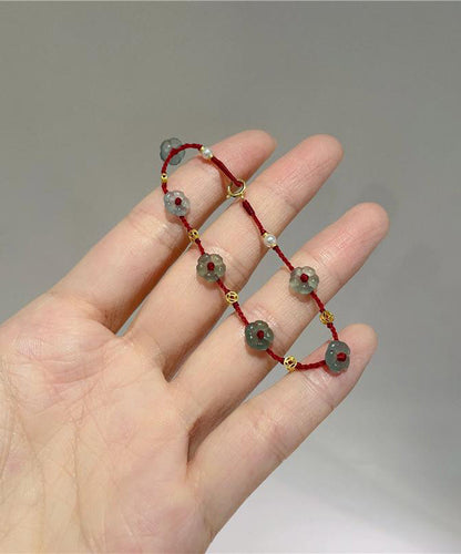 Frauen Rotes Handstrickperlenarmband