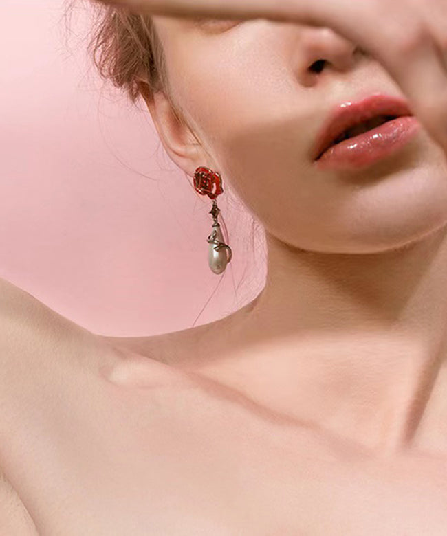 Pendientes colgantes de plata de ley roja con rosa y perla dorada para mujer