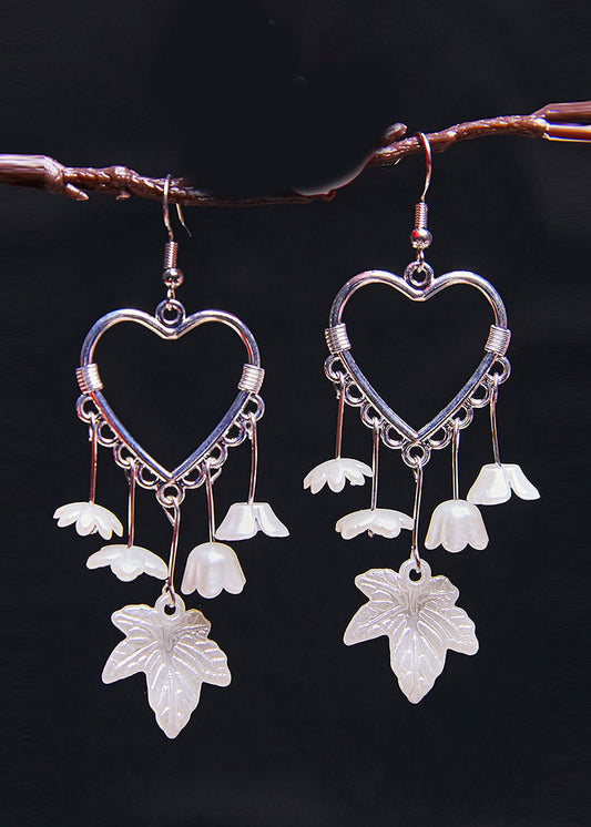 Pendientes acrílicos con forma de corazón y hojas blancas para mujer