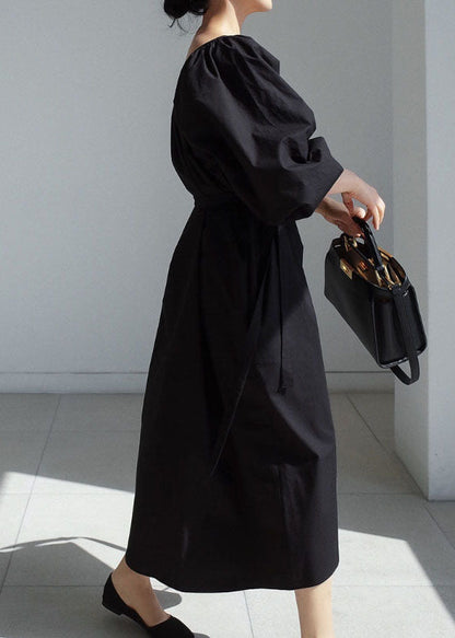 Damen einfaches schwarzes langes Baumwollkleid mit Puffärmeln und Bindegürtel