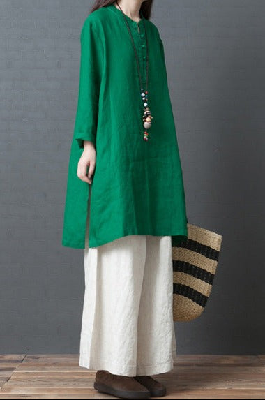 Grünes Leinen-Outfit für Damen, lässige Stoffe, chinesischer Knopf, kurzes, seitlich offenes Kleid