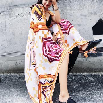 Women orange print Vintage Soolinen Seaside Vacation Printed Tassel Sunscreen Scarf - SooLinen